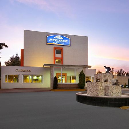 Howard Johnson By Wyndham Toluca Eksteriør billede