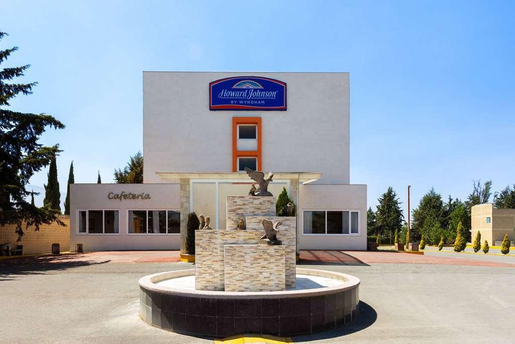 Howard Johnson By Wyndham Toluca Eksteriør billede