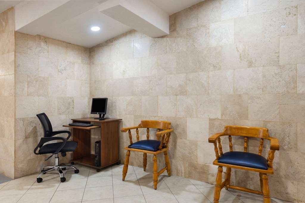 Howard Johnson By Wyndham Toluca Faciliteter billede